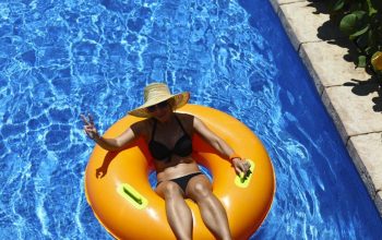 7 Reasons Your Home Needs a Fiberglass Lazy River